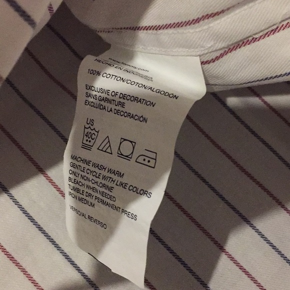 Tommy Hilfiger Button Down - Picture 5 of 6